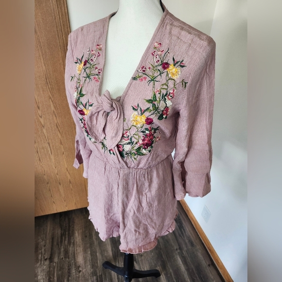 Peach Love Floral Embroidered Pink Romper - Picture 2 of 6